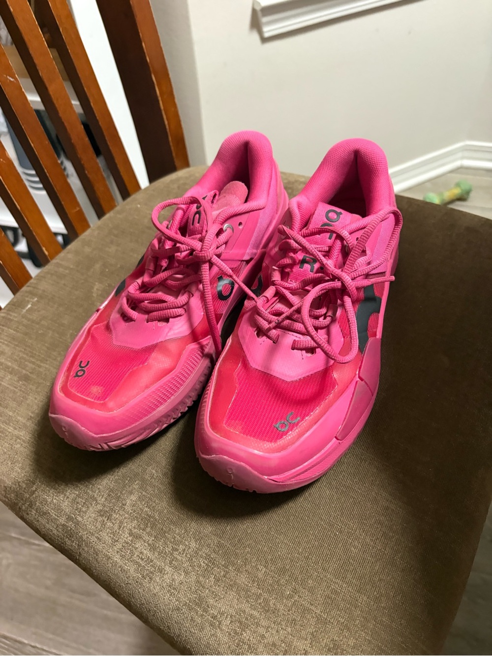 On Running Women's Fuchsia Pink Performance Running Shoes